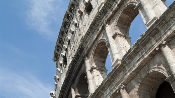 Tour Italy Rome Colosseum